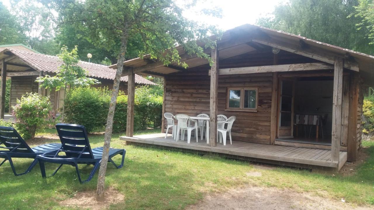 Hotel Camping Le Caussanel Canet-de-Salars Exterior foto